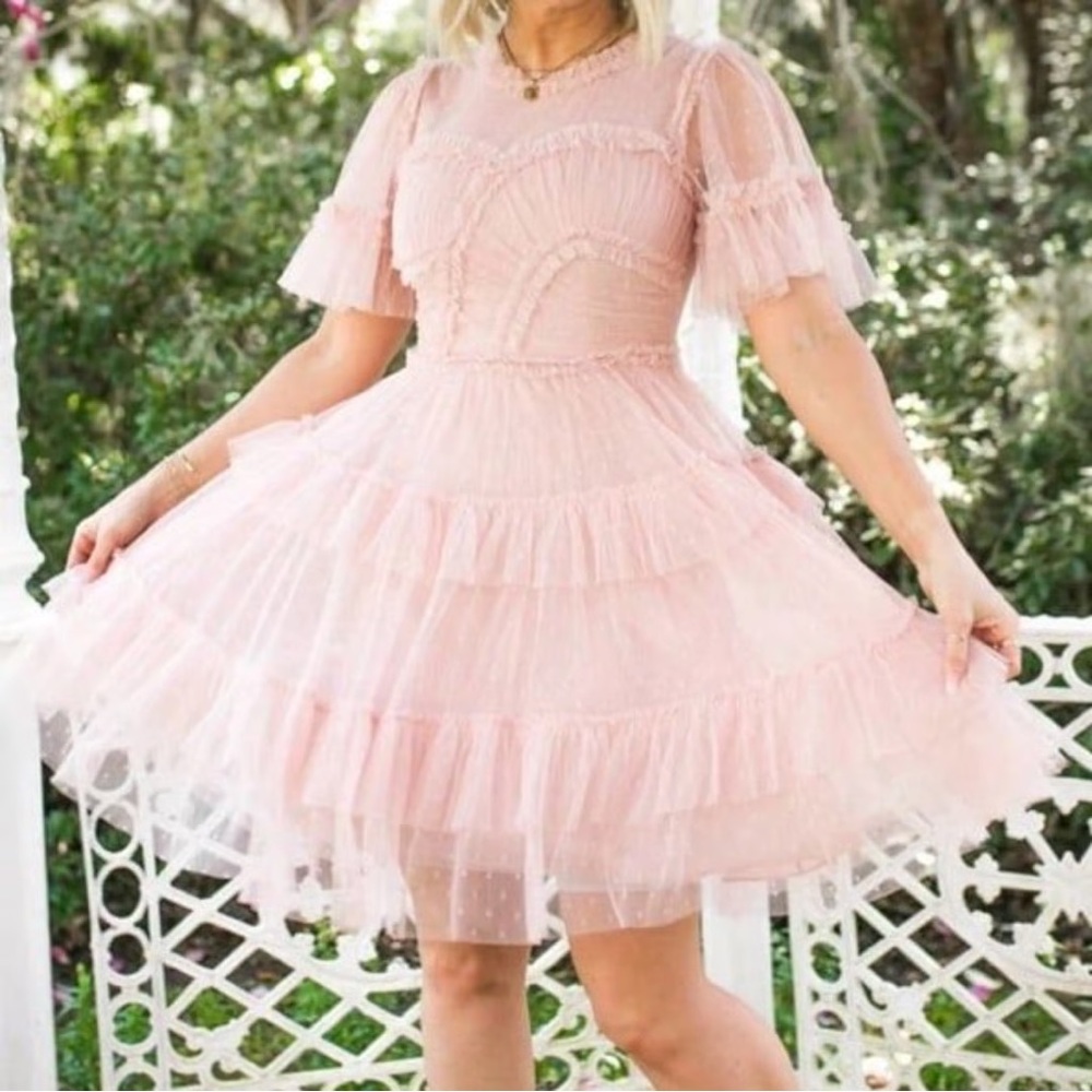 Ivy City Co Whimsical Dress Pink M